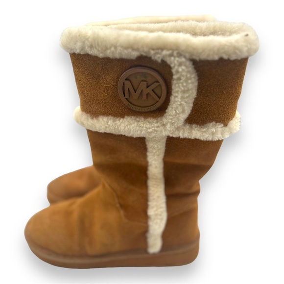 Michael Kors Shoes - Mk winter boots